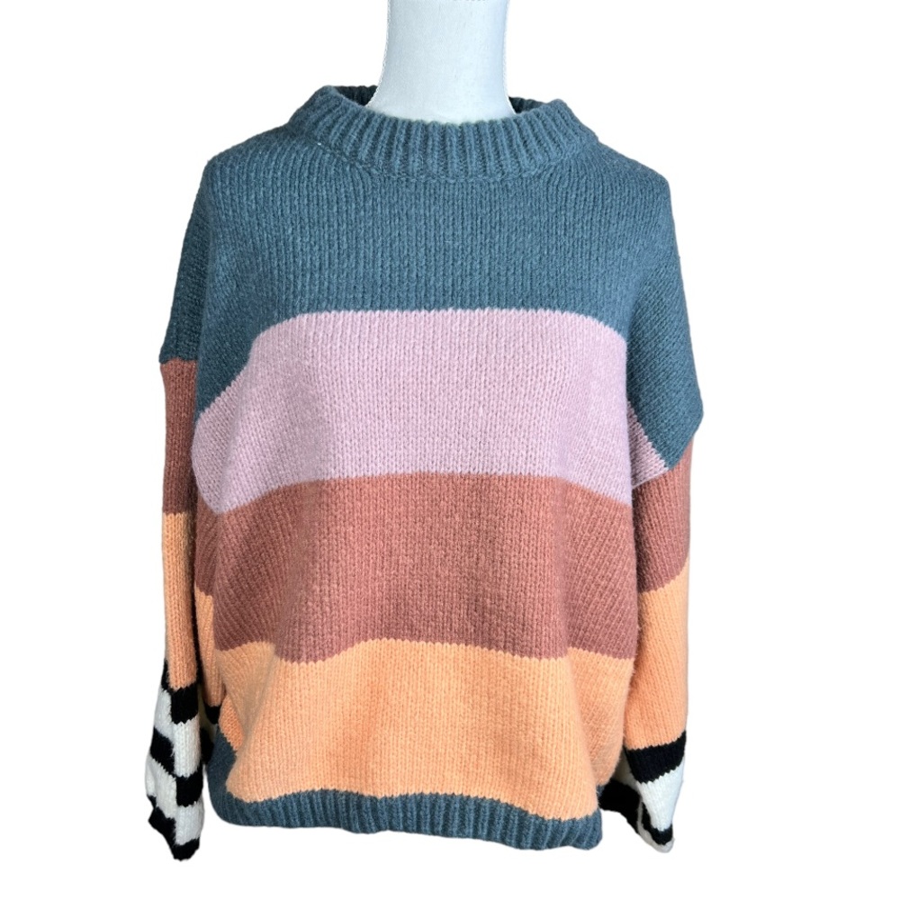 NWT‎ Hyfve Sweater